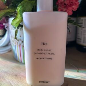 Burberry Her Body Lotion
